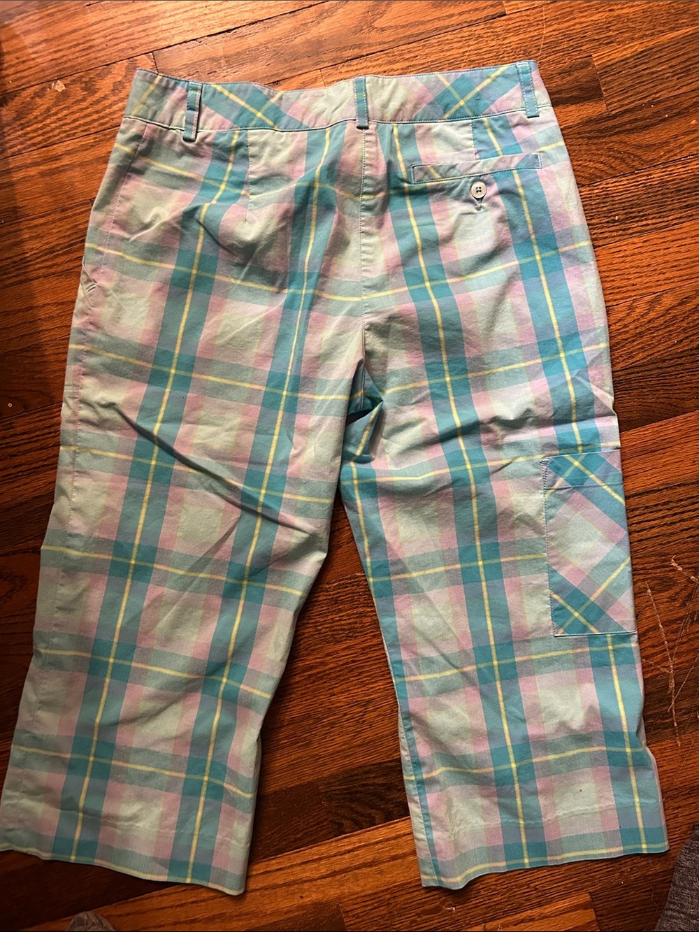 Lilly Pulitzer Pastel Plaid Women’s Bermuda Shorts - Aqua, Pink, Yellow Size 2P - Picture 3 of 16